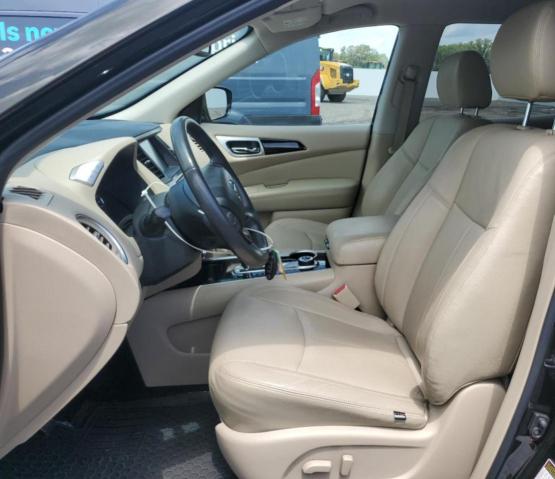 Photo 7 from auction – 2017 NISSAN PATHFINDER with VIN 5N1DR2MM4HC690650