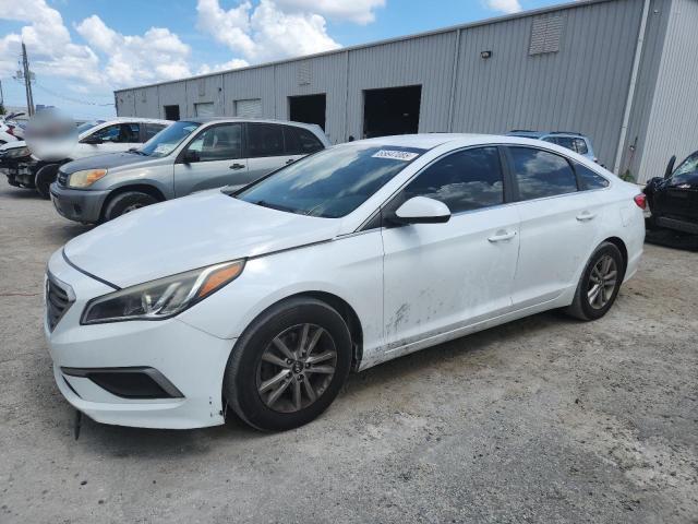 HYUNDAI SONATA SE 2017 with VIN 5NPE24AF2HH552768 - Photo from auction