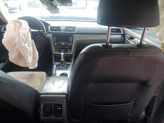 Photo 8 from auction – 2015 VOLKSWAGEN PASSAT SE with VIN 1VWBV7A38FC088862