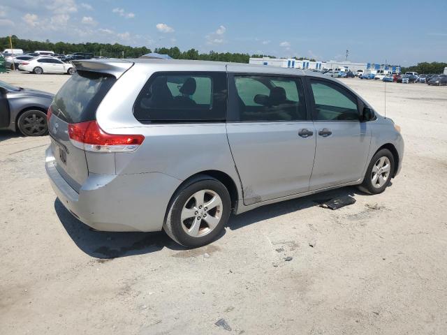 Photo 3 from auction – 2011 TOYOTA SIENNA BAS with VIN 5TDKA3DC2BS006765