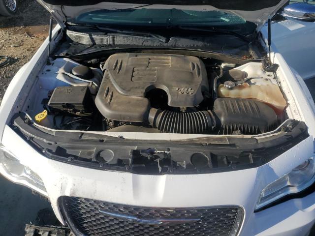 Photo 11 from auction – 2015 CHRYSLER 300C with VIN 2C3CCAEG5FH791926