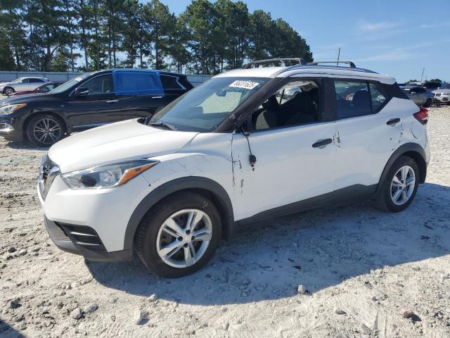 NISSAN KICKS S 2019 with VIN 3N1CP5CU2KL494147 - Photo from auction