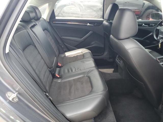 Photo 10 from auction – 2015 VOLKSWAGEN PASSAT SEL with VIN 1VWCS7A30FC123262