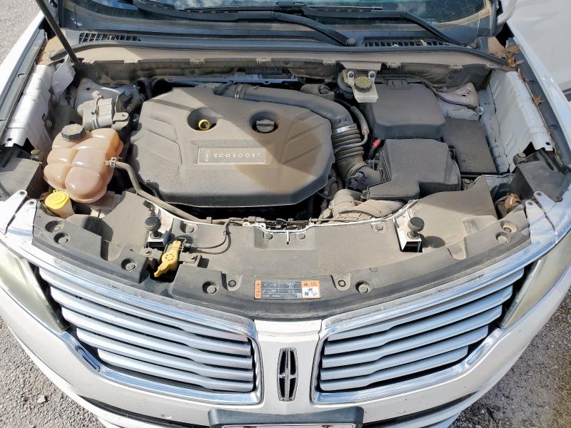 Photo 12 from auction – 2015 LINCOLN MKC with VIN 5LMTJ2AH6FUJ04559