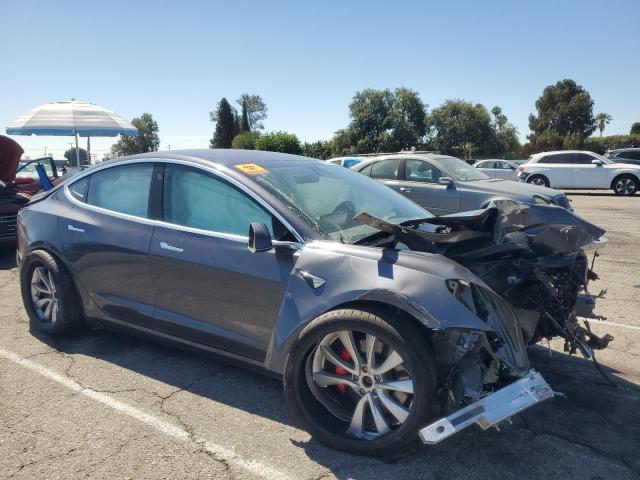 Photo 4 from auction – 2018 TESLA MODEL 3 with VIN 5YJ3E1EBXJF079405
