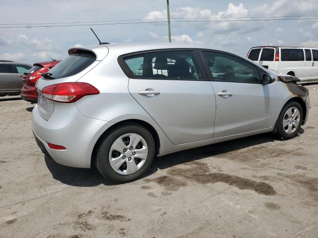 Photo 3 from auction – 2017 KIA FORTE LX with VIN KNAFK5A83H5677738