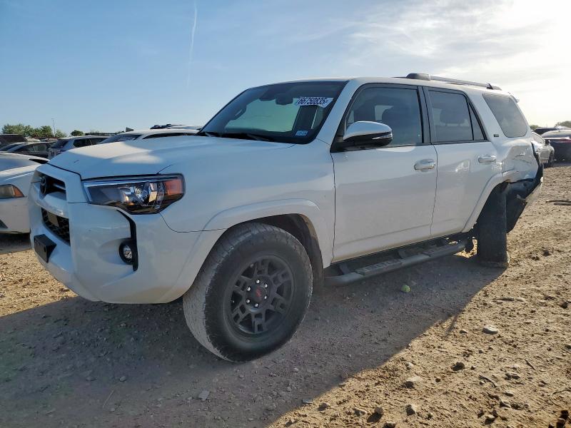 TOYOTA 4RUNNER SR 2022 with VIN JTENU5JRXN5997759 - Photo from auction