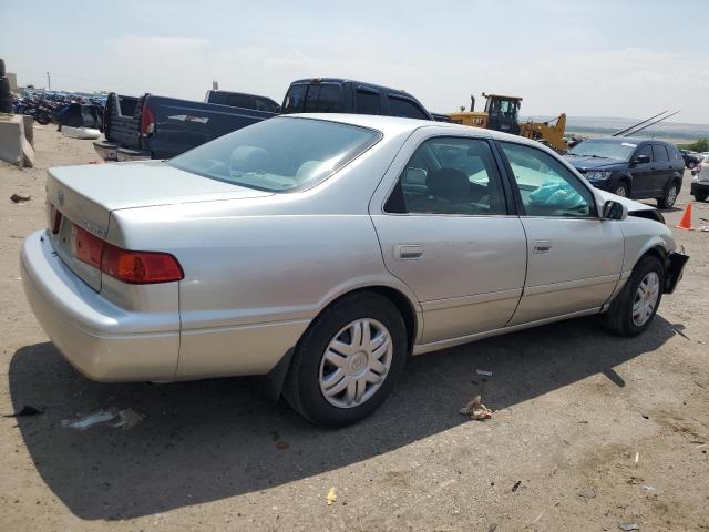 Photo 3 from auction – 2000 TOYOTA CAMRY LE with VIN 4T1BF22KXYU110183