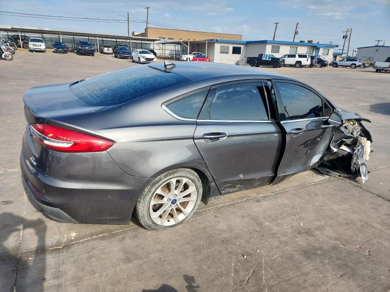 Photo 3 from auction – 2019 FORD FUSION SE with VIN 3FA6P0LU6KR106868