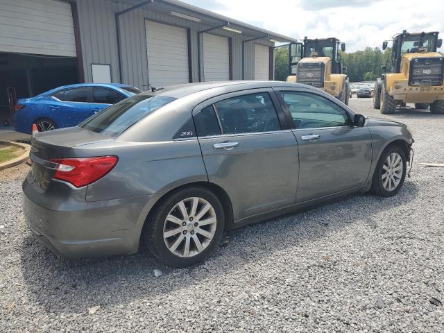 Photo 3 from auction – 2013 CHRYSLER 200 LIMITED with VIN 1C3CCBCGXDN577401