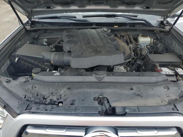 Photo 12 from auction – 2011 TOYOTA 4RUNNER SR with VIN JTEZU5JR6B5030692