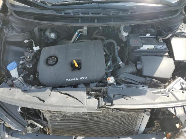 Photo 11 from auction – 2018 KIA FORTE LX with VIN 3KPFK4A77JE165995