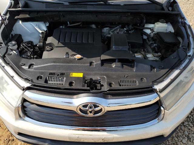 Photo 12 from auction – 2015 TOYOTA HIGHLANDER with VIN 5TDDKRFH9FS206582