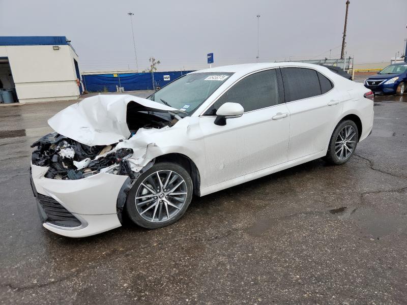TOYOTA CAMRY XLE 2024 with VIN 4T1F11AK7RU858905 - Photo from auction