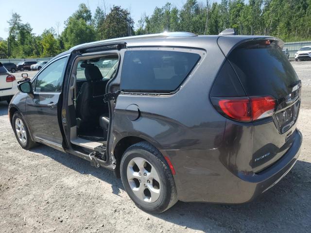Photo 2 from auction – 2017 CHRYSLER PACIFICA T with VIN 2C4RC1EG2HR759468