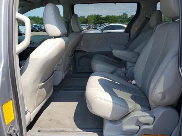 Photo 11 from auction – 2013 TOYOTA SIENNA XLE with VIN 5TDYK3DC1DS325035