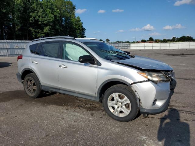 Photo 4 from auction – 2015 TOYOTA RAV4 with VIN 2T3ZFREV2FW177376