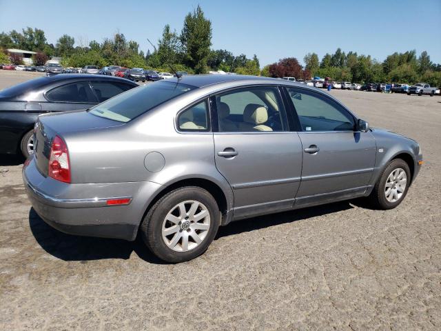 Photo 3 from auction – 2001 VOLKSWAGEN PASSAT GLS with VIN WVWPD63B01P074014