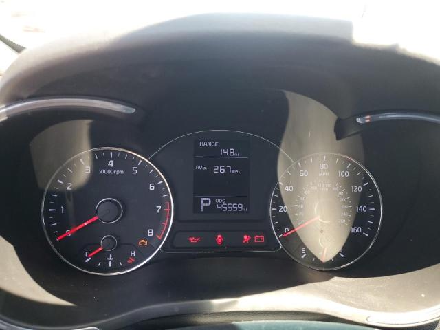 Photo 9 from auction – 2016 KIA FORTE LX with VIN KNAFX4A68G5557765