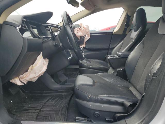Photo 7 from auction – 2016 TESLA MODEL S with VIN 5YJSA1E27GF131380