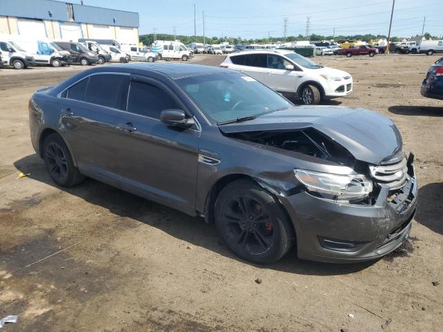 Photo 4 from auction – 2015 FORD TAURUS SEL with VIN 1FAHP2E89FG184109