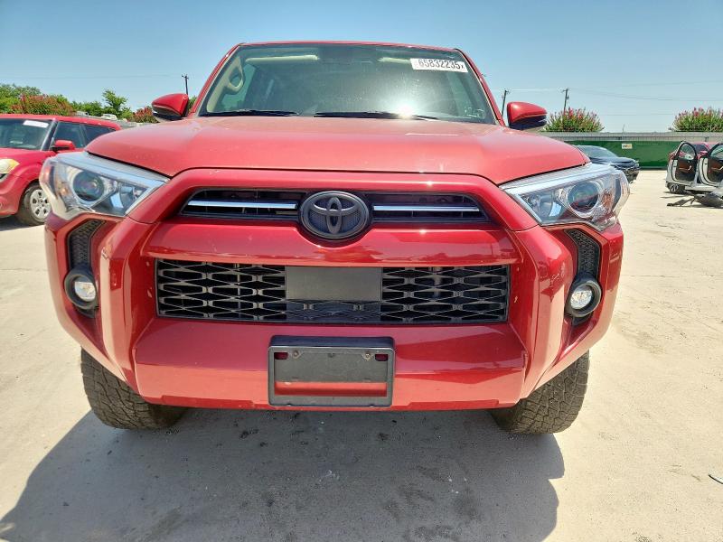 Photo 5 from auction – 2023 TOYOTA 4RUNNER SR with VIN JTEFU5JR4P5292544