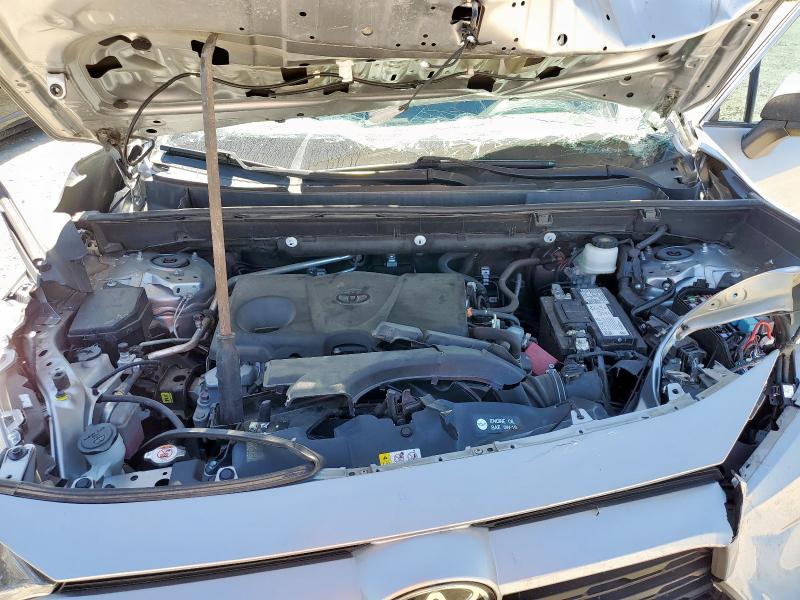 Photo 12 from auction – 2021 TOYOTA RAV4 LE with VIN 2T3H1RFVXMC164947