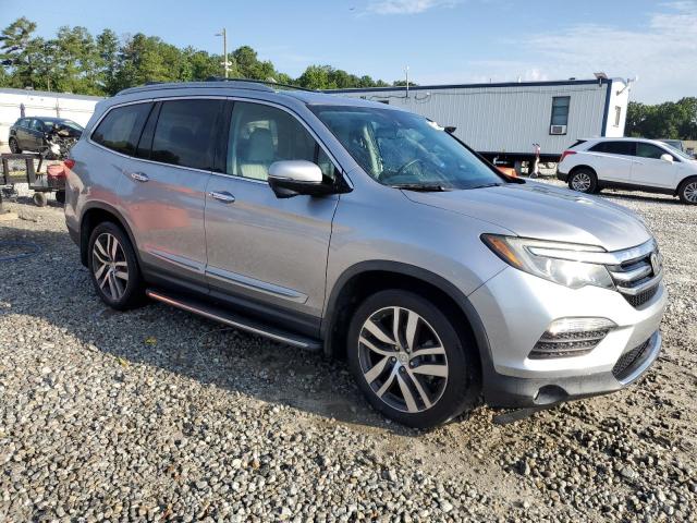 Photo 4 from auction – 2017 HONDA PILOT TOUR with VIN 5FNYF6H97HB078831