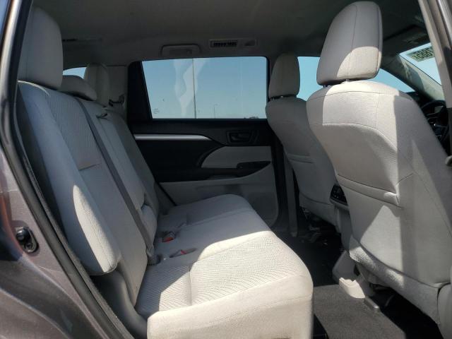 Photo 11 from auction – 2015 TOYOTA HIGHLANDER with VIN 5TDZKRFH0FS111253