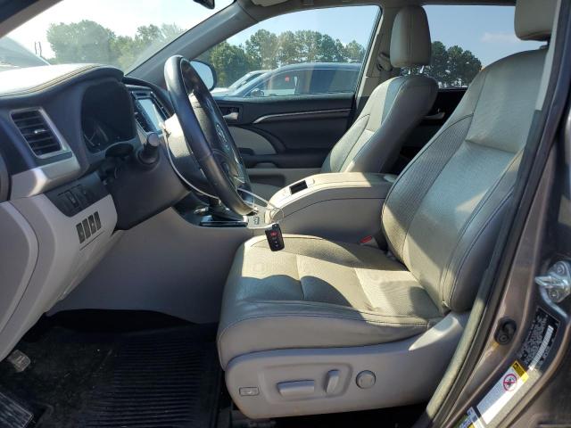 Photo 7 from auction – 2014 TOYOTA HIGHLANDER with VIN 5TDDKRFH5ES026515