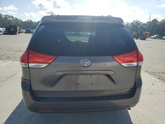 Photo 6 from auction – 2012 TOYOTA SIENNA XLE with VIN 5TDYK3DC7CS220997