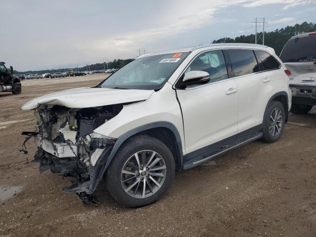 Photo 1 from auction – 2019 TOYOTA HIGHLANDER with VIN 5TDKZRFH7KS573400