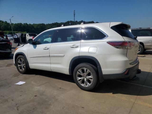 Photo 2 from auction – 2016 TOYOTA HIGHLANDER with VIN 5TDBKRFH0GS343824