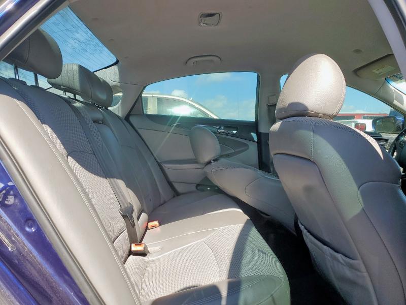 Photo 10 from auction – 2014 HYUNDAI SONATA SE with VIN 5NPEC4AC5EH865375