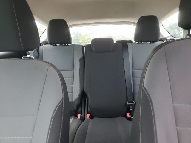 Photo 10 from auction – 2017 FORD ESCAPE S with VIN 1FMCU0F73HUC19122