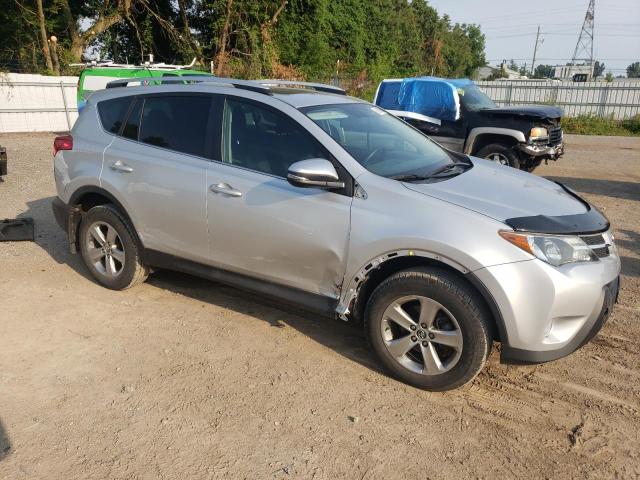 Photo 4 from auction – 2015 TOYOTA RAV4 XLE with VIN 2T3WFREV2FW221945