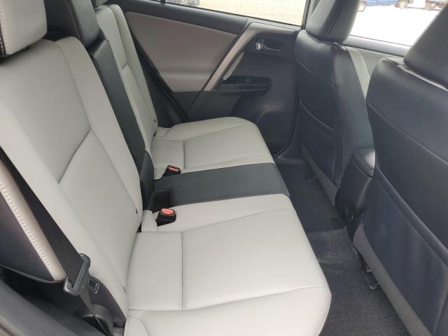 Photo 11 from auction – 2017 TOYOTA RAV4 LIMIT with VIN 2T3DFREV8HW582705