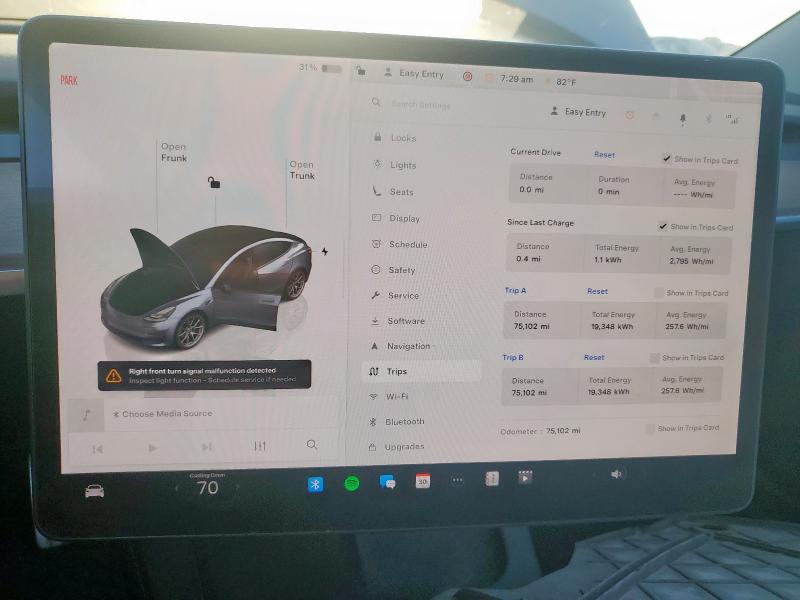 Photo 9 from auction – 2022 TESLA MODEL 3 with VIN 5YJ3E1EB2NF184252