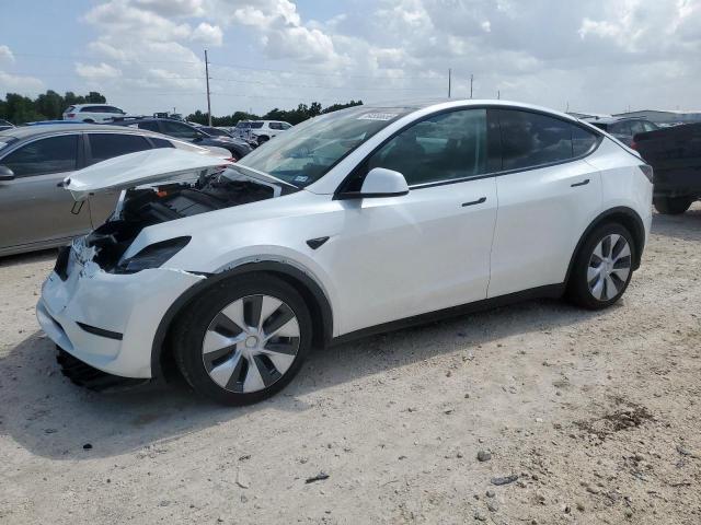 TESLA MODEL Y 2024 with VIN 7SAYGAEE4RF058784 - Photo from auction