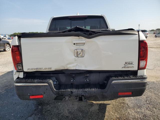 Photo 6 from auction – 2017 HONDA RIDGELINE with VIN 5FPYK3F72HB010696