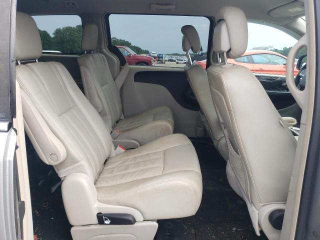 Photo 11 from auction – 2013 CHRYSLER TOWN & COU with VIN 2C4RC1BGXDR661237