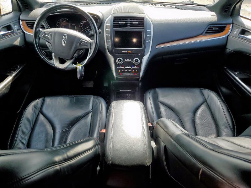 Photo 8 from auction – 2018 LINCOLN MKC SELECT with VIN 5LMCJ2D91JUL28660