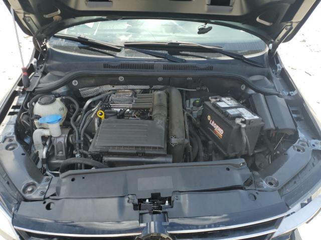 Photo 11 from auction – 2018 VOLKSWAGEN JETTA S with VIN 3VW2B7AJ8JM220808