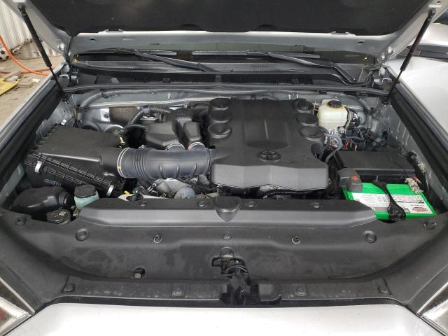 Photo 12 from auction – 2015 TOYOTA 4RUNNER SR with VIN JTEBU5JR7F5265352