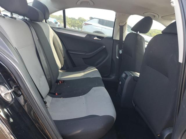 Photo 10 from auction – 2018 VOLKSWAGEN JETTA S with VIN 3VW2B7AJ8JM207380