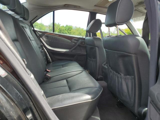 Photo 10 from auction – 2001 MERCEDES-BENZ E 320 with VIN WDBJF65J01B235011