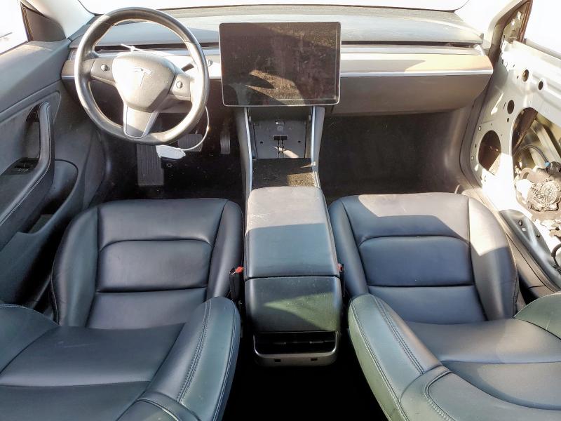 Photo 8 from auction – 2018 TESLA MODEL 3 with VIN 5YJ3E1EA5JF060722