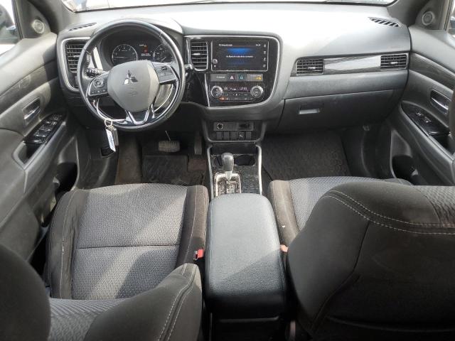 Photo 8 from auction – 2018 MITSUBISHI OUTLANDER with VIN JA4AZ3A3XJZ023572