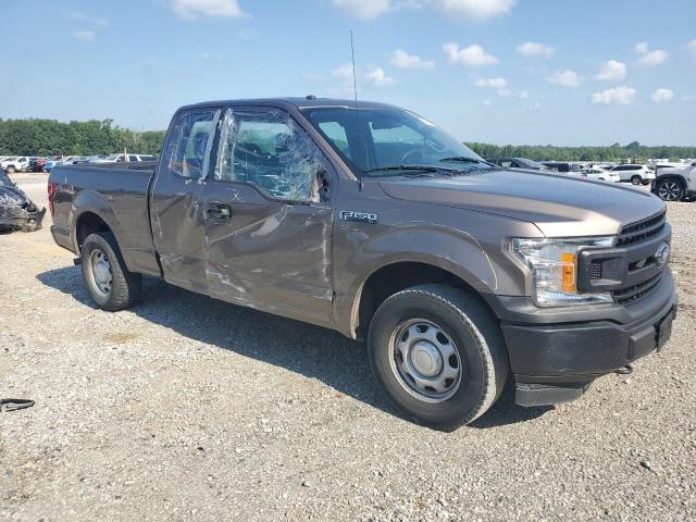 Photo 4 from auction – 2018 FORD F150 SUPER CAB with VIN 1FTEX1EP1JKF30819
