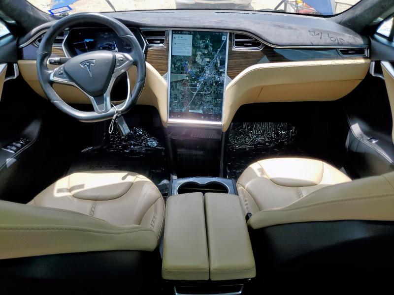 Photo 8 from auction – 2015 TESLA MODEL S 85 with VIN 5YJSA1H23FF097447